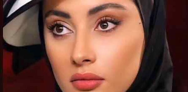 عکس ترلان پروانه با آرایش غلیظ