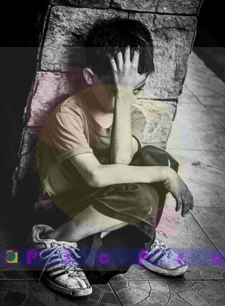عکس پروفایل پسر خسته