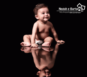 عکس نشسته نوزاد