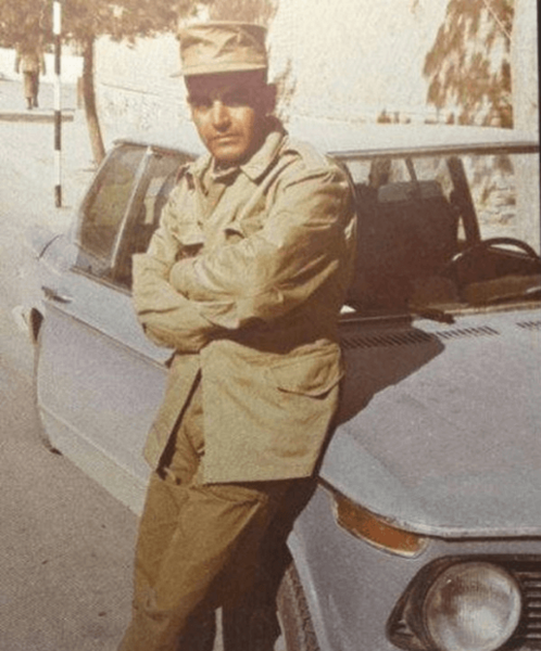 عکس حمید لولایی در لباس روحانی