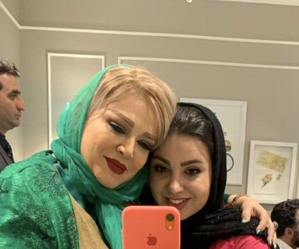 عکس گوشی بهاره رهنما