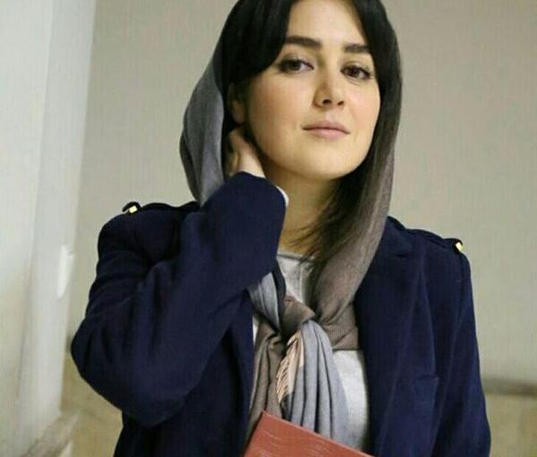 عکس مانتو افسانه پاکرو