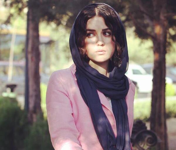 عکس مانتو افسانه پاکرو