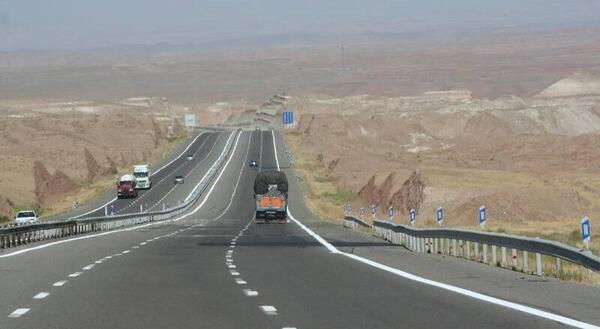 عکس و تصویر آزادراه