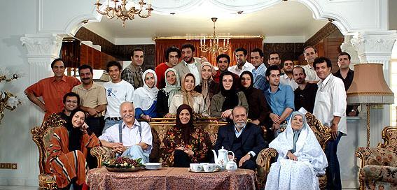 عکس علی نصیریان در فیلم میوه ممنوعه