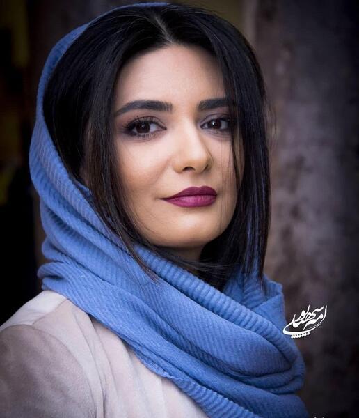 عکس لیندا کیانی و سانیا سالاری