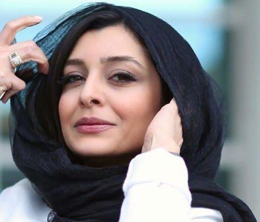 عکس ساره بیات چند سالشه