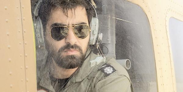 عکس شهاب حسینی در نقش شهید بابایی