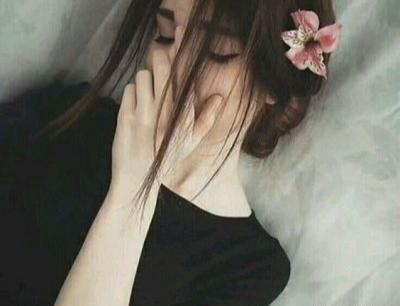 عکس پروفایل دختر گریون