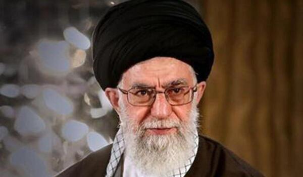 عکس سردار سلیمانی همراه رهبر انقلاب
