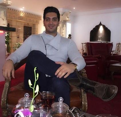عکس فرزاد فرزین با مادرش