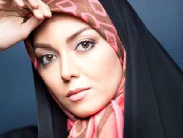 عکس سنگ مزار آزاده نامداری