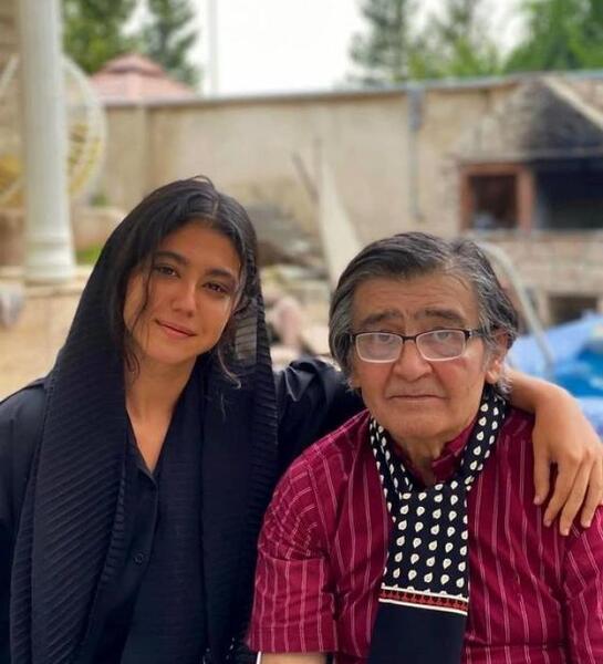 عکس نیمه برهنه رضا رویگری