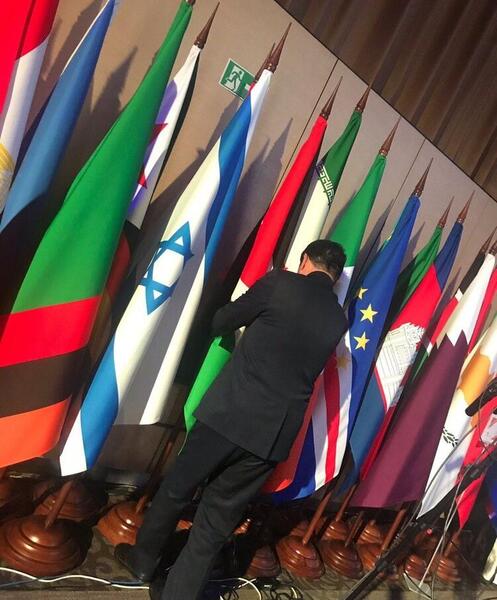 عکس پرچم روسیه و ایران