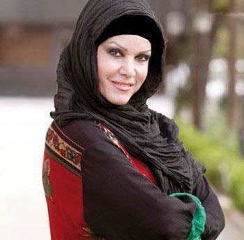 عکس جدید فرزانه کابلی و همسرش