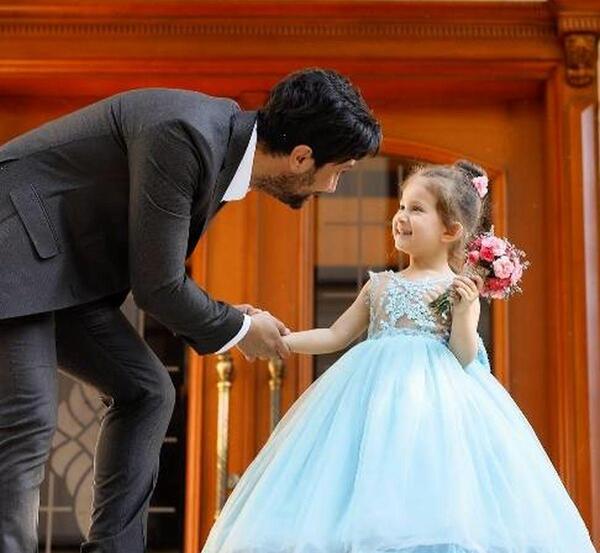 عکس های شخصی شاهرخ استخری