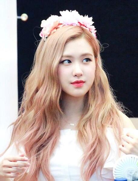 عکس خانواده رزی بلک پینک