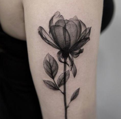 عکس تاتو غنچه