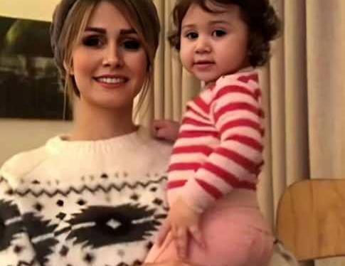 عکس بی حجاب زن شاهرخ استخری
