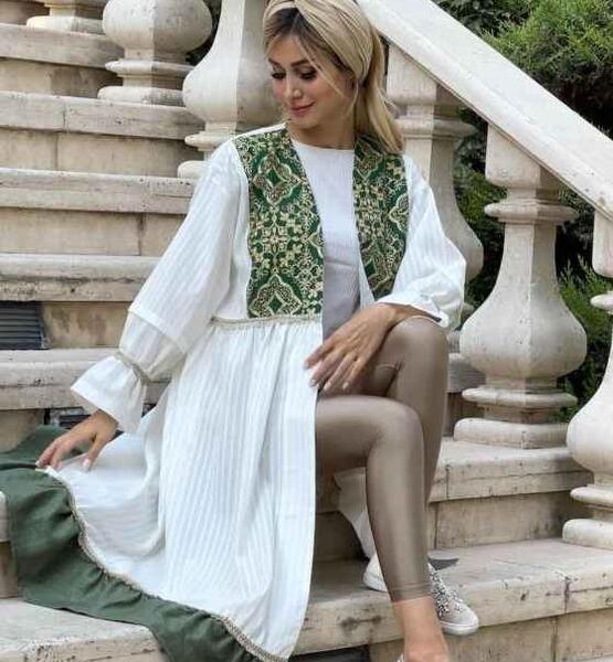 عکس بی حجاب زن شاهرخ استخری