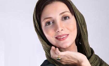عکس رویا میرعلمی در خارج