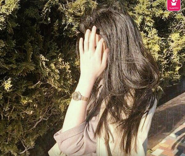 نيم رخ ژست عکس دختر زیبا برای پروفایل