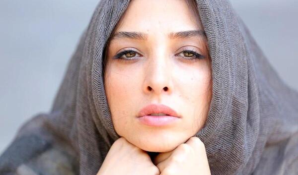 عکس بدون ارایش اناهیتا درگاهی