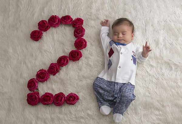 ایده برای عکس ماهانه کودک