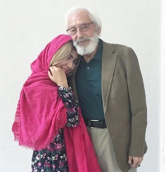 عکس جمشید مشایخی و همسر و فرزندانش
