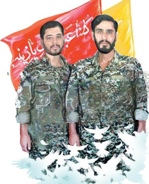 عکس شهید نشسته