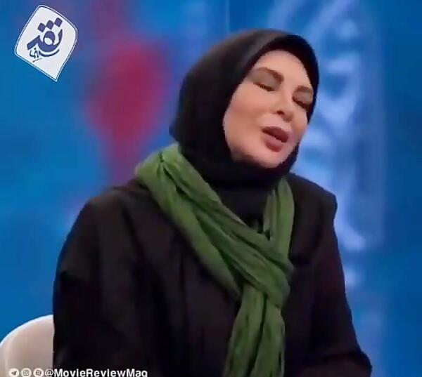 عکس افسانه بایگان در پیاده روی اربعین