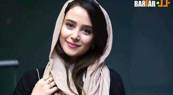 عکس الناز حبیبی با نازنین بیاتی