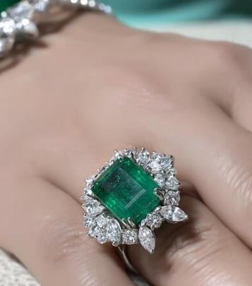 عکس زمرد سلیمانی