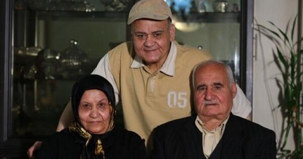 عکس اکبر عبدی و پدرش