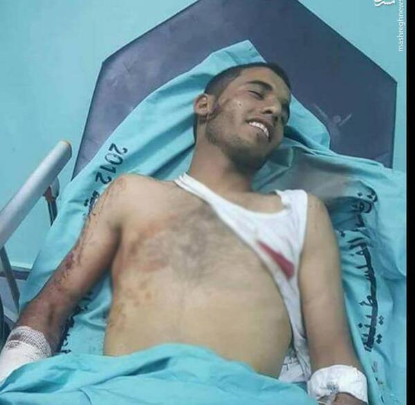 عکس شهید در حال خنده