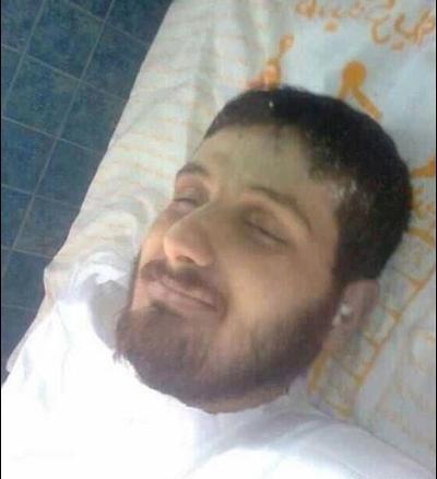 عکس شهید در حال خنده