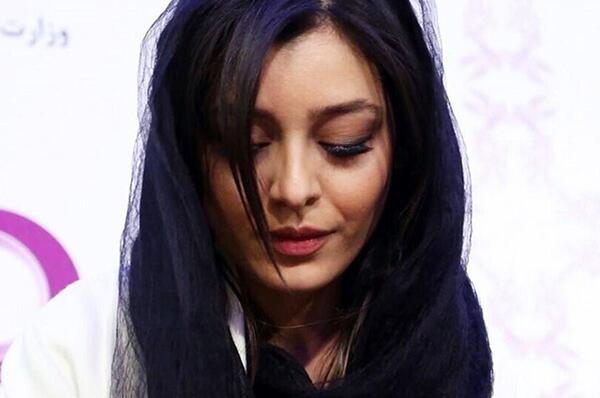 عکس شخصی ساره بیات