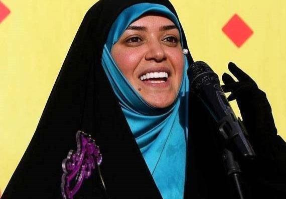 عکس الهام چرخنده و پسرش