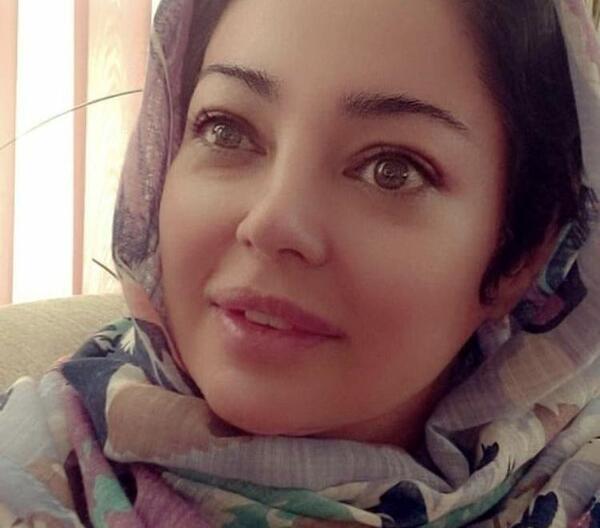دانلود عکس های رزیتا غفاری
