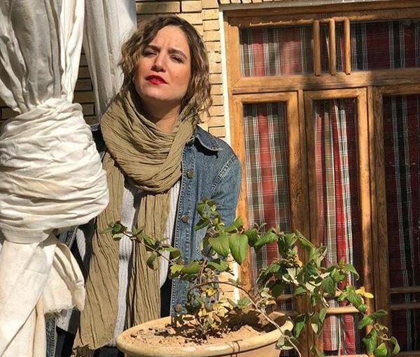 عکس ستاره پسیانی و مادرش