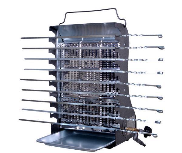 عکس کباب پز ایستاده ضیافت