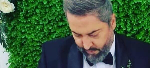 عکس سنگ قبر مهرداد میناوند