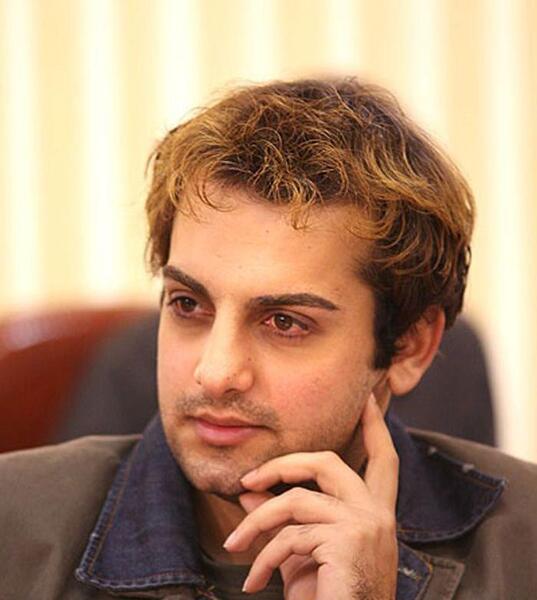 عکس قدیمی از حامد کمیلی