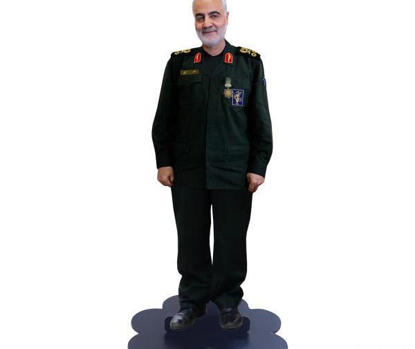 عکس ایستاده از سردار سلیمانی