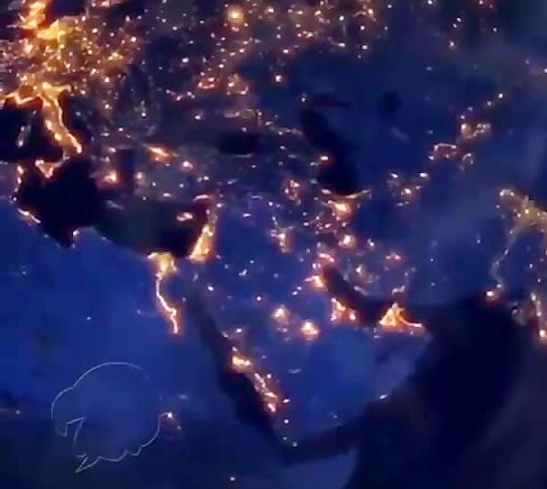 عکس شب کره زمین