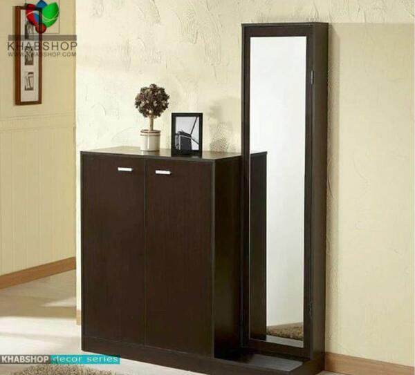 عکس جاکفشی ایستاده سفید