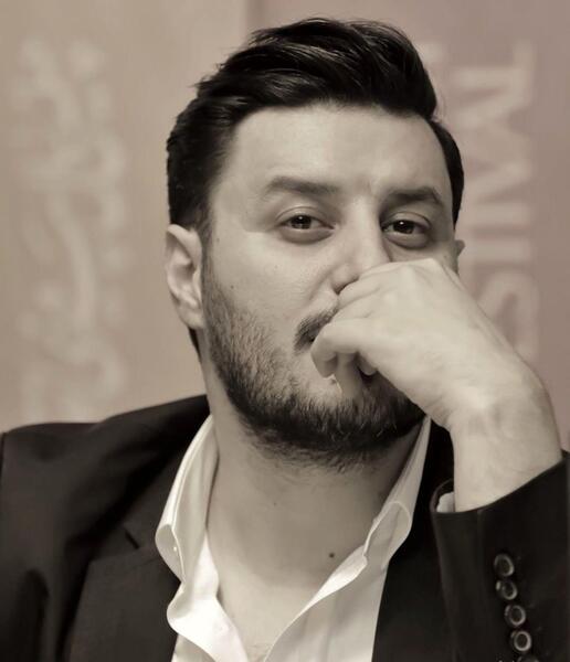 عکس جواد عزتی بدون گریم
