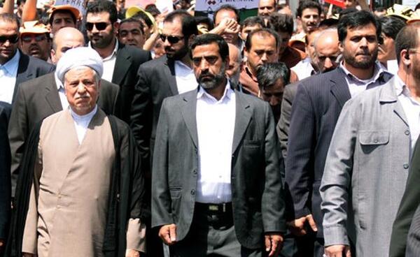 عکس تیم حفاظت
