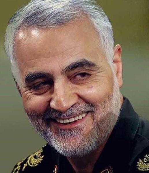 عکس سردار سلیمانی لبخند