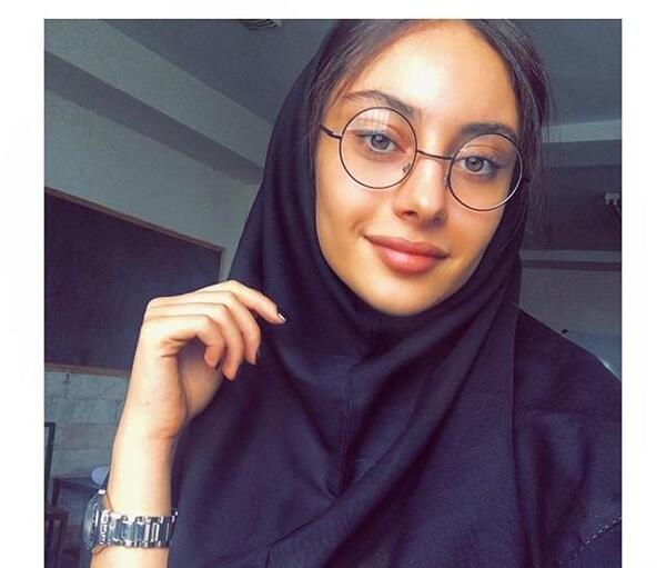 عکس ترلان پروانه دوست پسرش